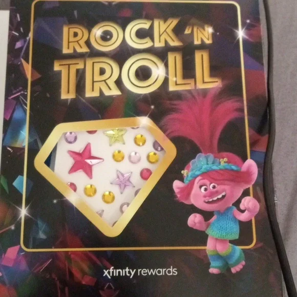 Trolls Xfinity *Glam & Jam* Kit - Picture 3 of 6